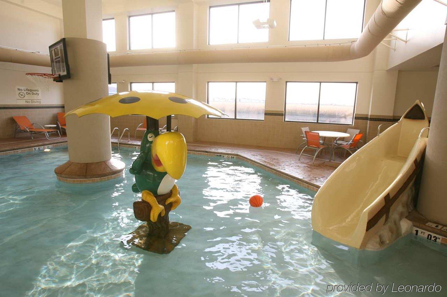 Hampton Inn & Suites Fargo Medical Center Экстерьер фото