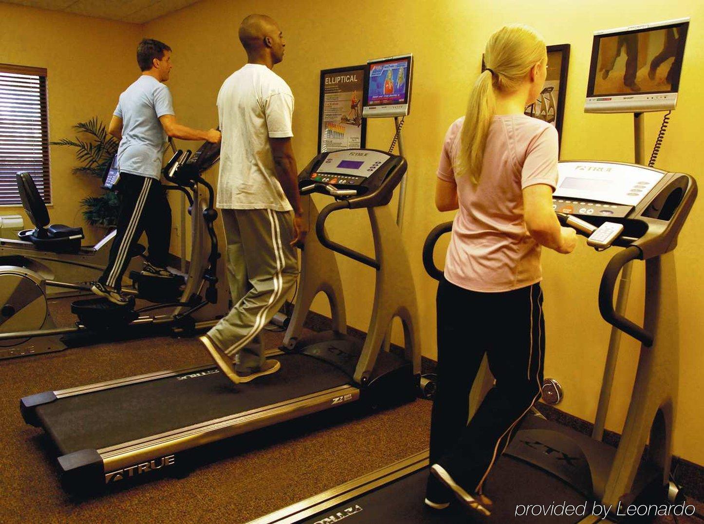 Hampton Inn & Suites Fargo Medical Center Удобства фото